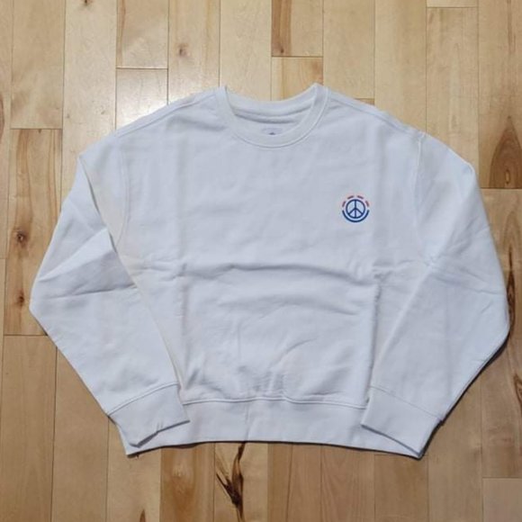 Women's Crew Neck Sweatshirt - Picture 1 of 2